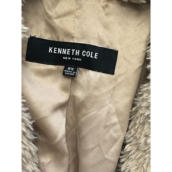 Women's Kenneth Cole Monkey Soft COZY Textured Faux Fur Coat PLUS SIZE 2X - Picture 7 of 9